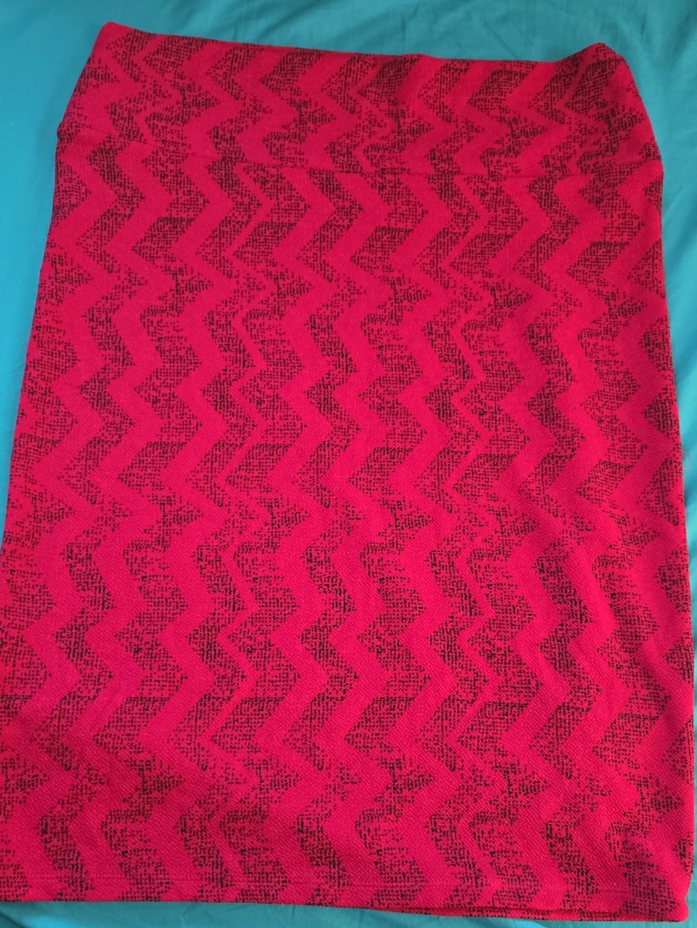 LuLaRoe Pink Zigzag Pencil Skirt